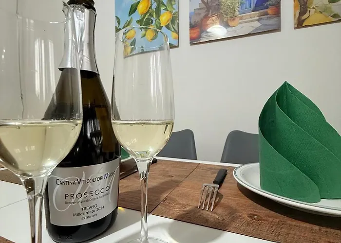 Lägenhet Pausania Luxury Ferrini
